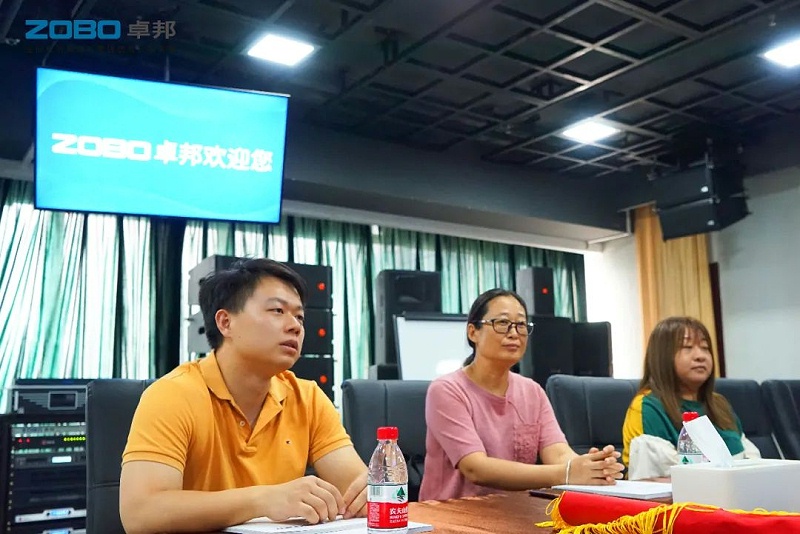 4ZOBO91免费在线APP捐贈設備支持殘聯事業丨一麵錦旗+一封接收函=弘揚大愛 履行企業社會責任